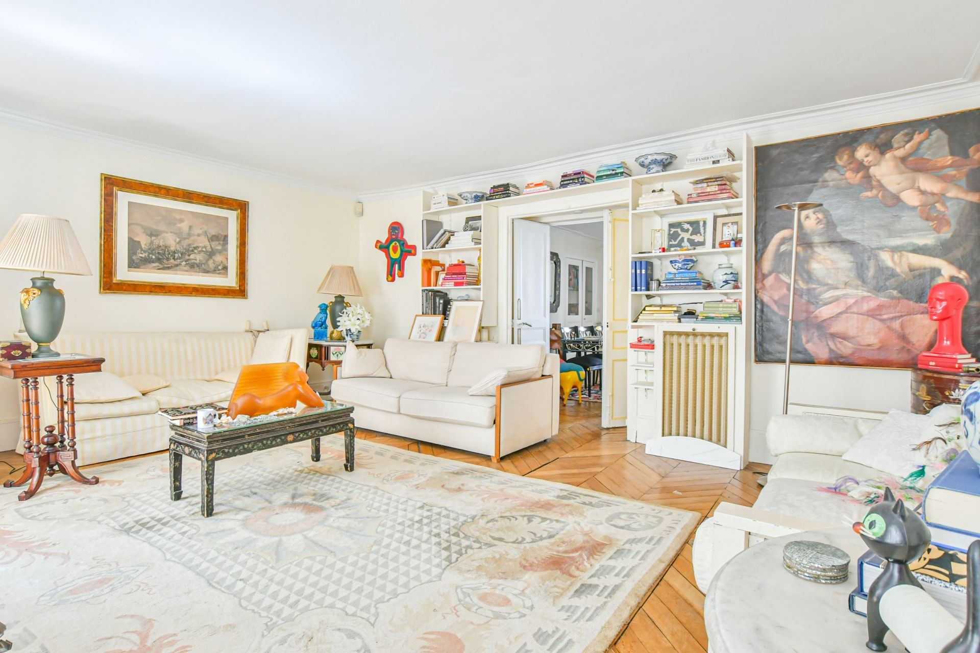 Aпартаменты 3 комнаты в продаже на PARIS (75001)