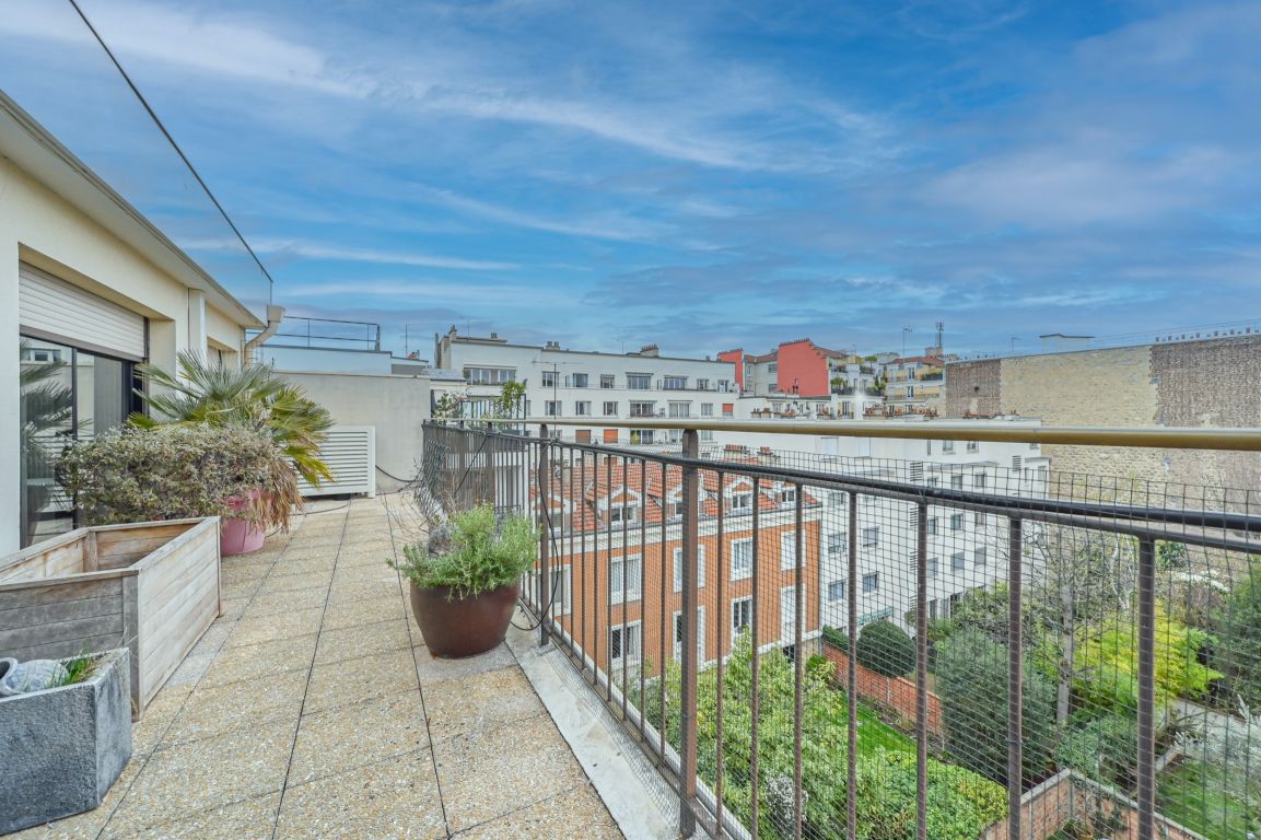 penthouse 5 rooms for sale on ASNIERES SUR SEINE (92600)