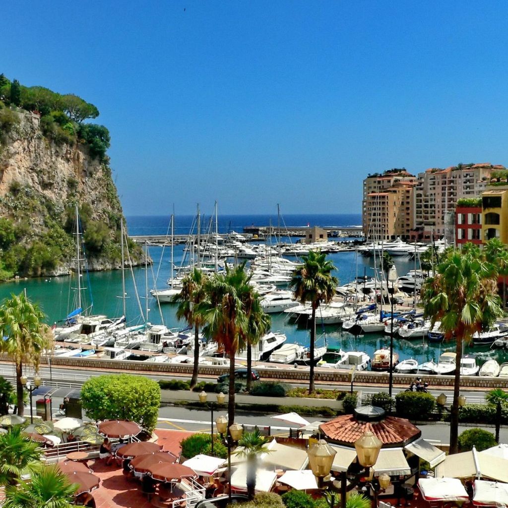 apartment 3 rooms for sale on MONACO (98000)