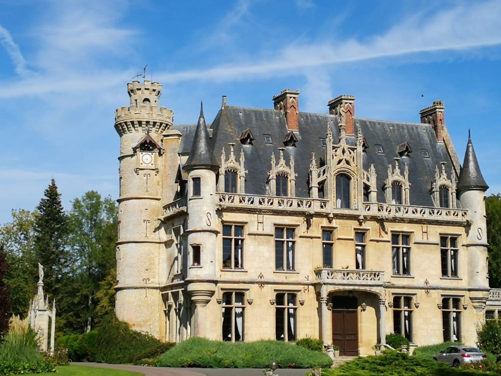 château 30 pièces en vente sur ECOS (27630)