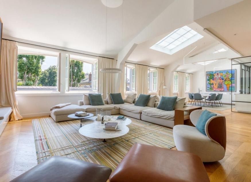 mansion (hôtel particulier) 7 rooms for sale on PARIS (75007)