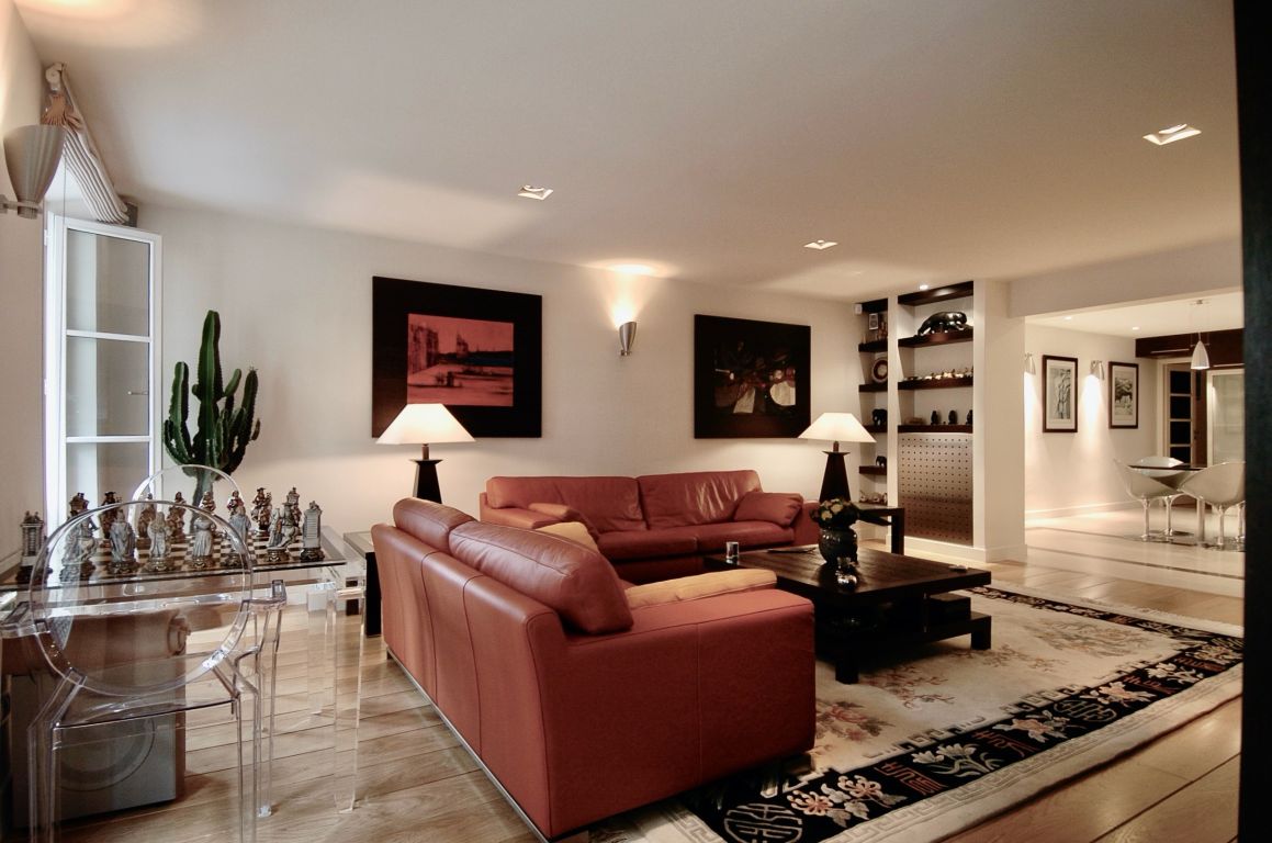 appartement 5 pièces en vente sur PARIS (75008)